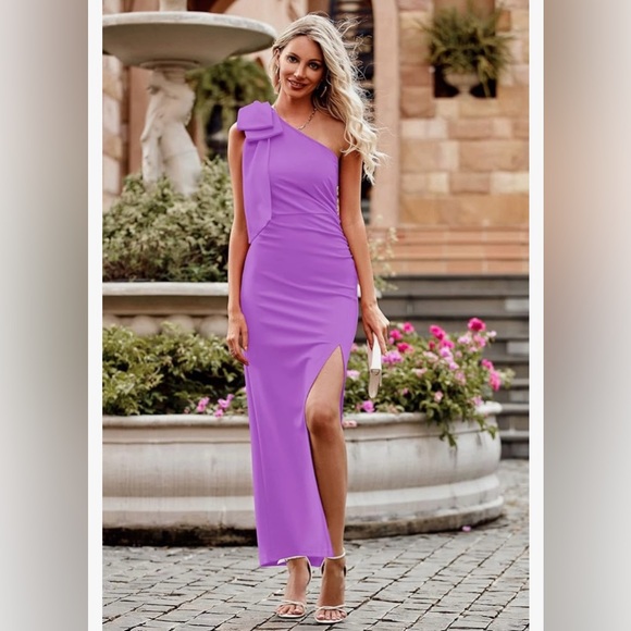 Purple one sleeved wedding guest dress! Sz Medium! - Picture 2 of 4